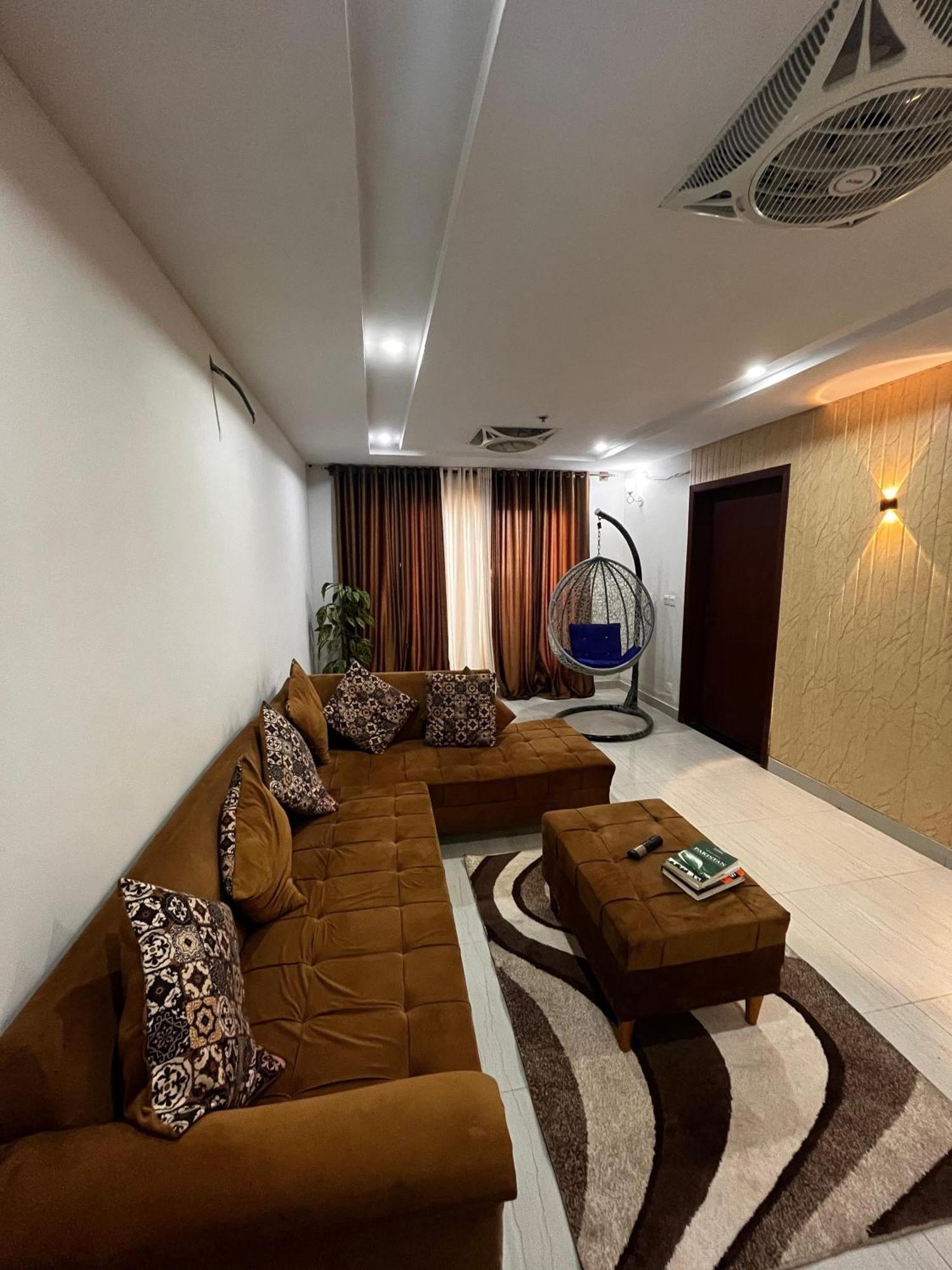 Luxury Two Bed Furnished Apartment Gulberg Greens Ισλαμαμπάντ Εξωτερικό φωτογραφία